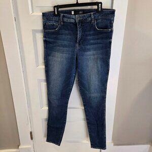 Kut from the Kloth size 14 Mia Skinny Jeans